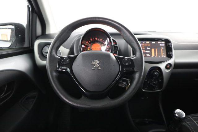 PEUGEOT 108 108 PureTech 82 5 porte Allure