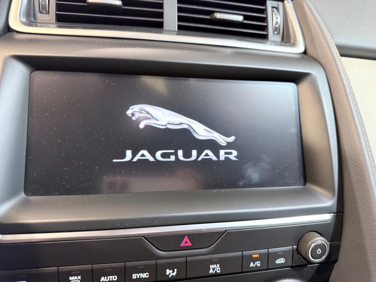 Jaguar E-Pace 2.0D 150 CV R-Dynamic S