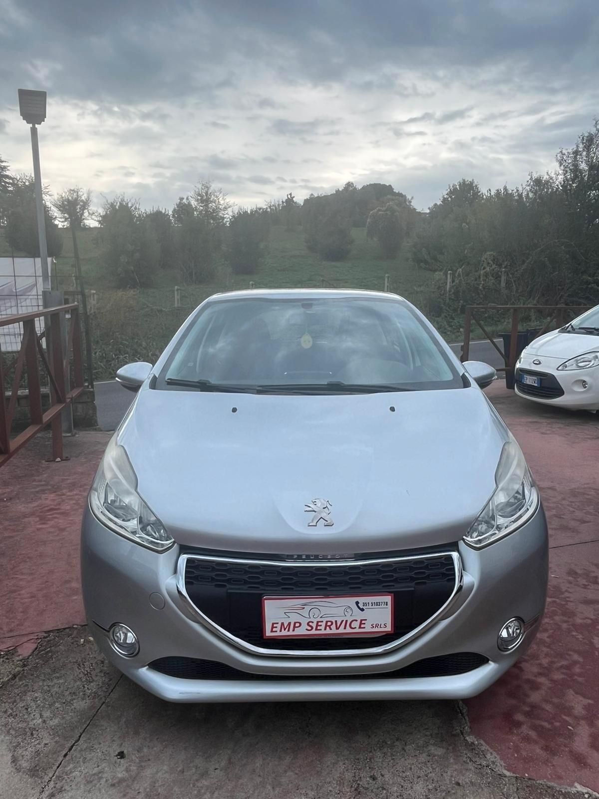 Peugeot 208 1.4 HDi 68 CV 5 porte Mix