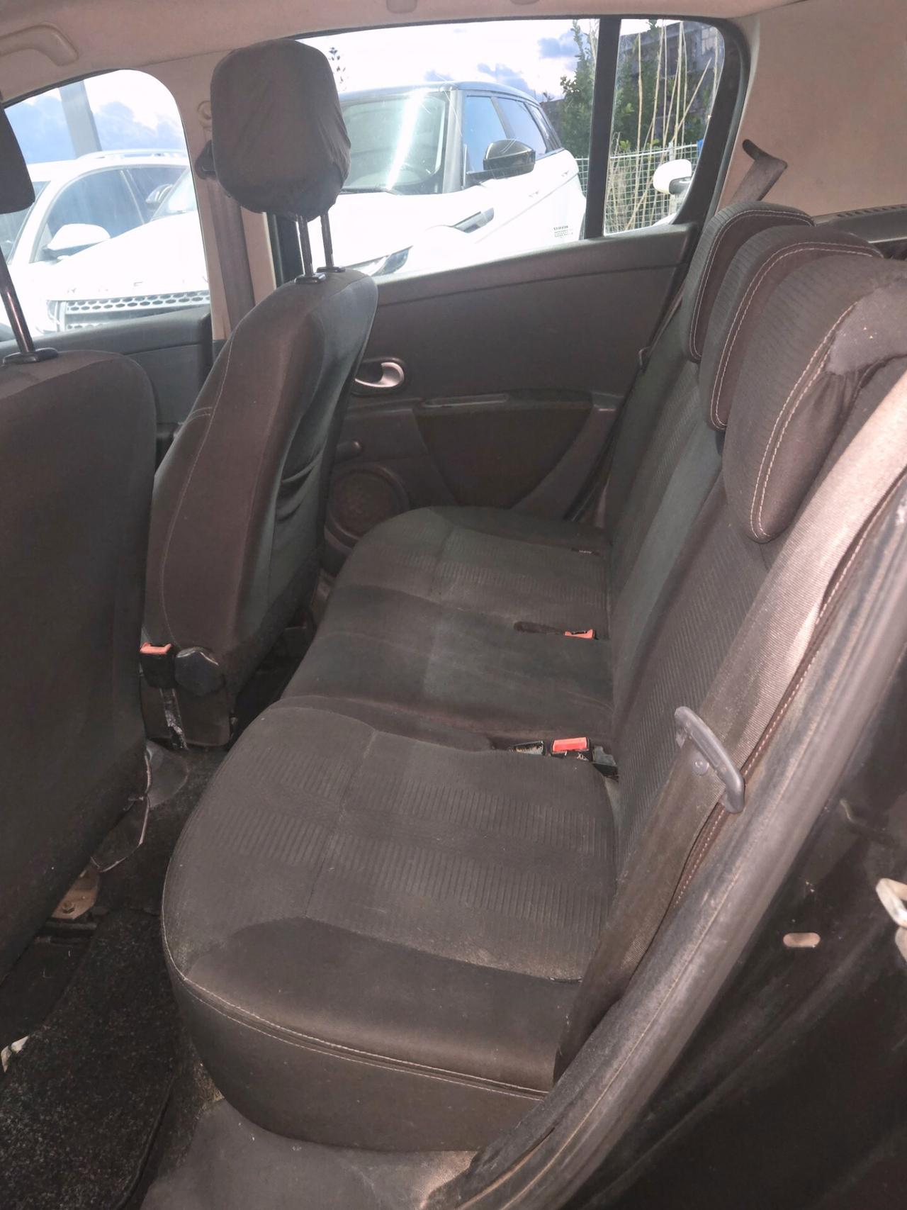 Renault Clio 1.2 16V 5 porte GPL Dynamique