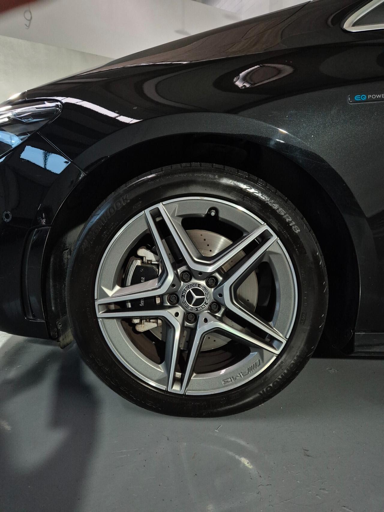 Mercedes-Benz B 250 160cv Plug In Hybrid premium AMG Finanziabile