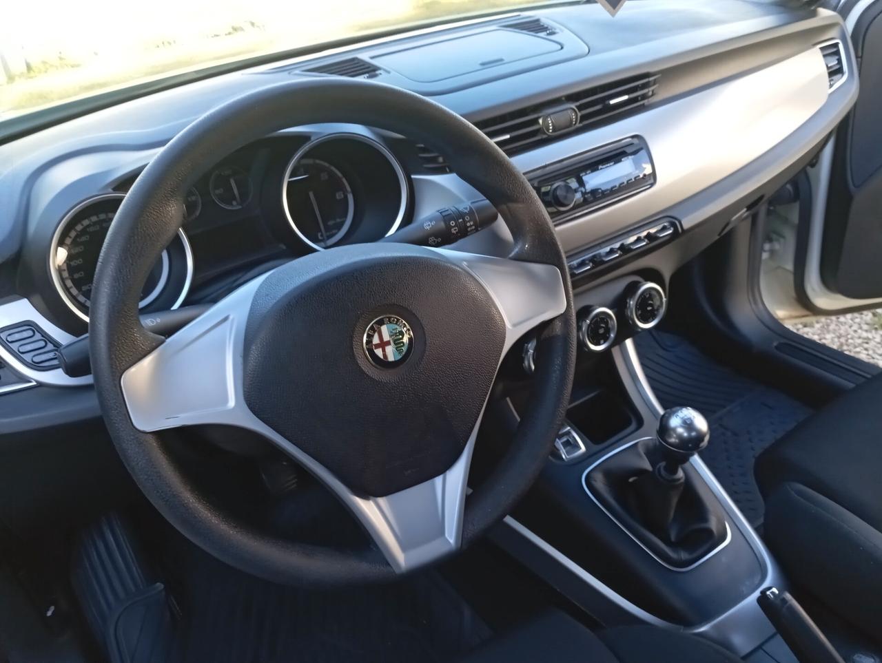 Alfa Romeo Giulietta 1.6 JTDm-2 105 CV BEN TENUTA