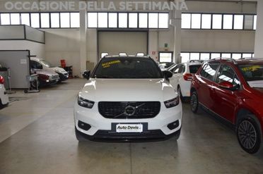 VOLVO XC40 D4 AWD Geartronic Business