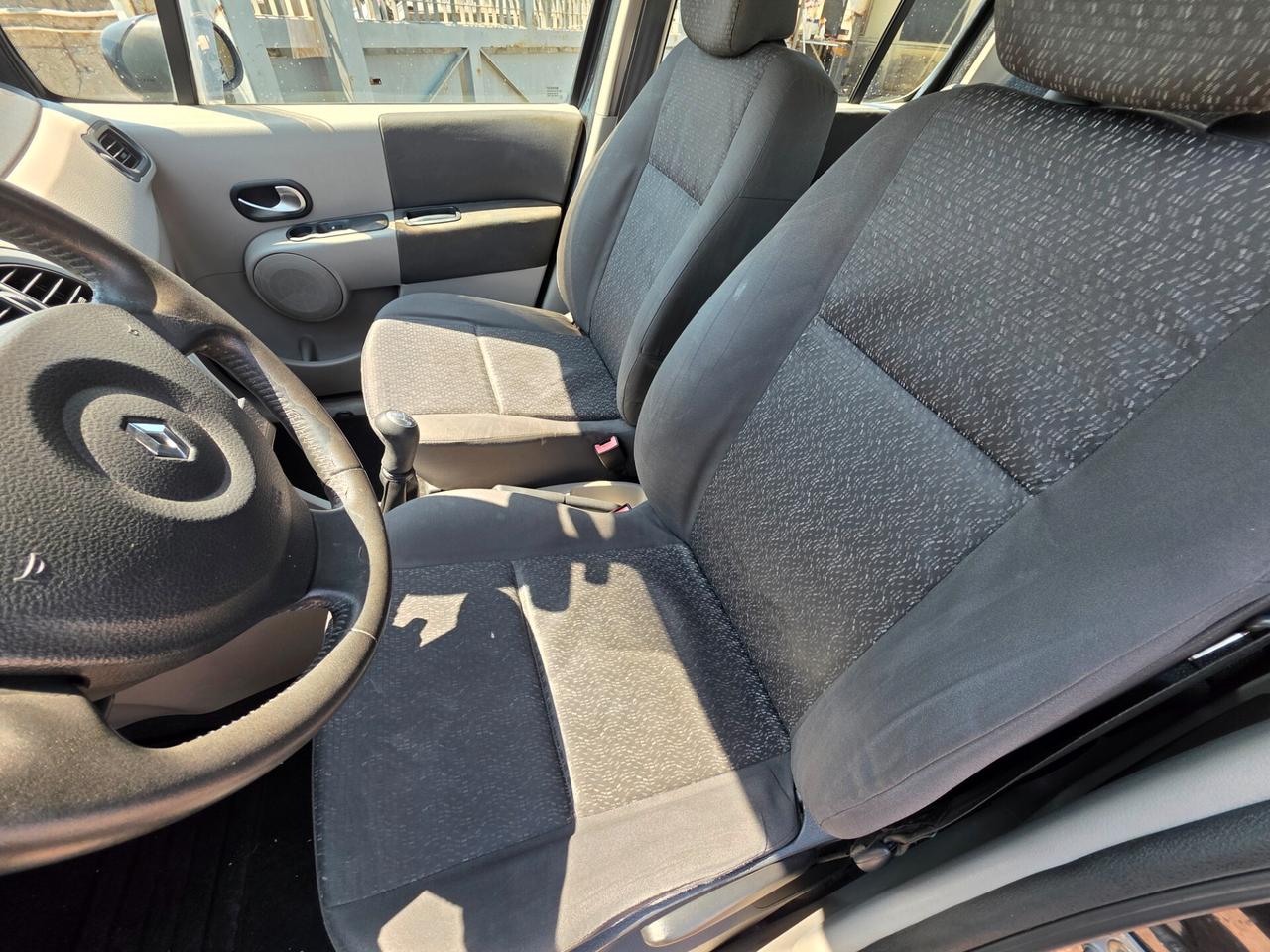 Renault Modus 1.5 dCi 85CV Luxe Dynamique