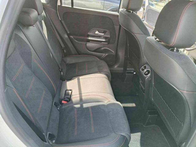 MERCEDES-BENZ GLA 180 d Automatic AMG LINE