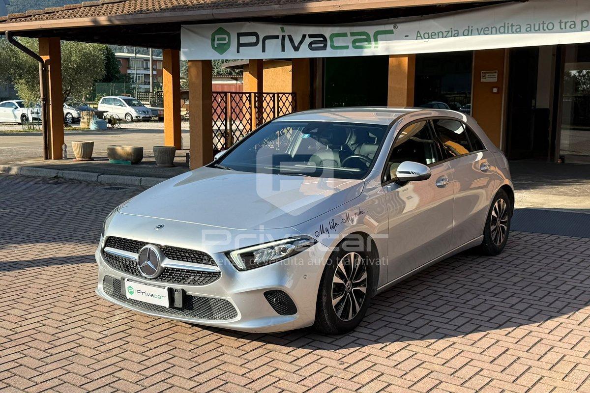 MERCEDES A 180 d Automatic Business