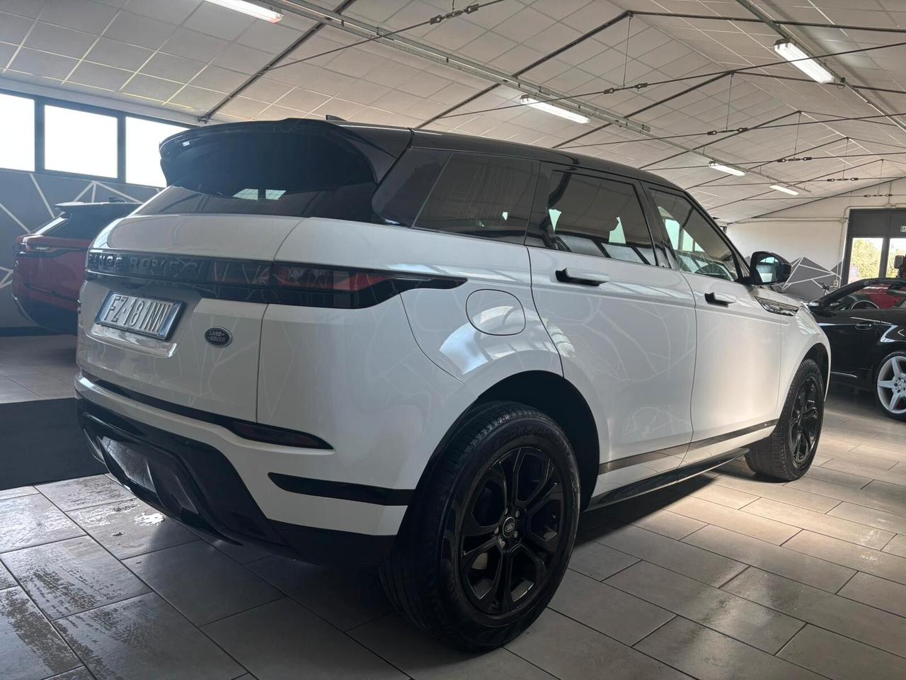 Land Rover Range Evoque AWD Auto R-Dynamic S