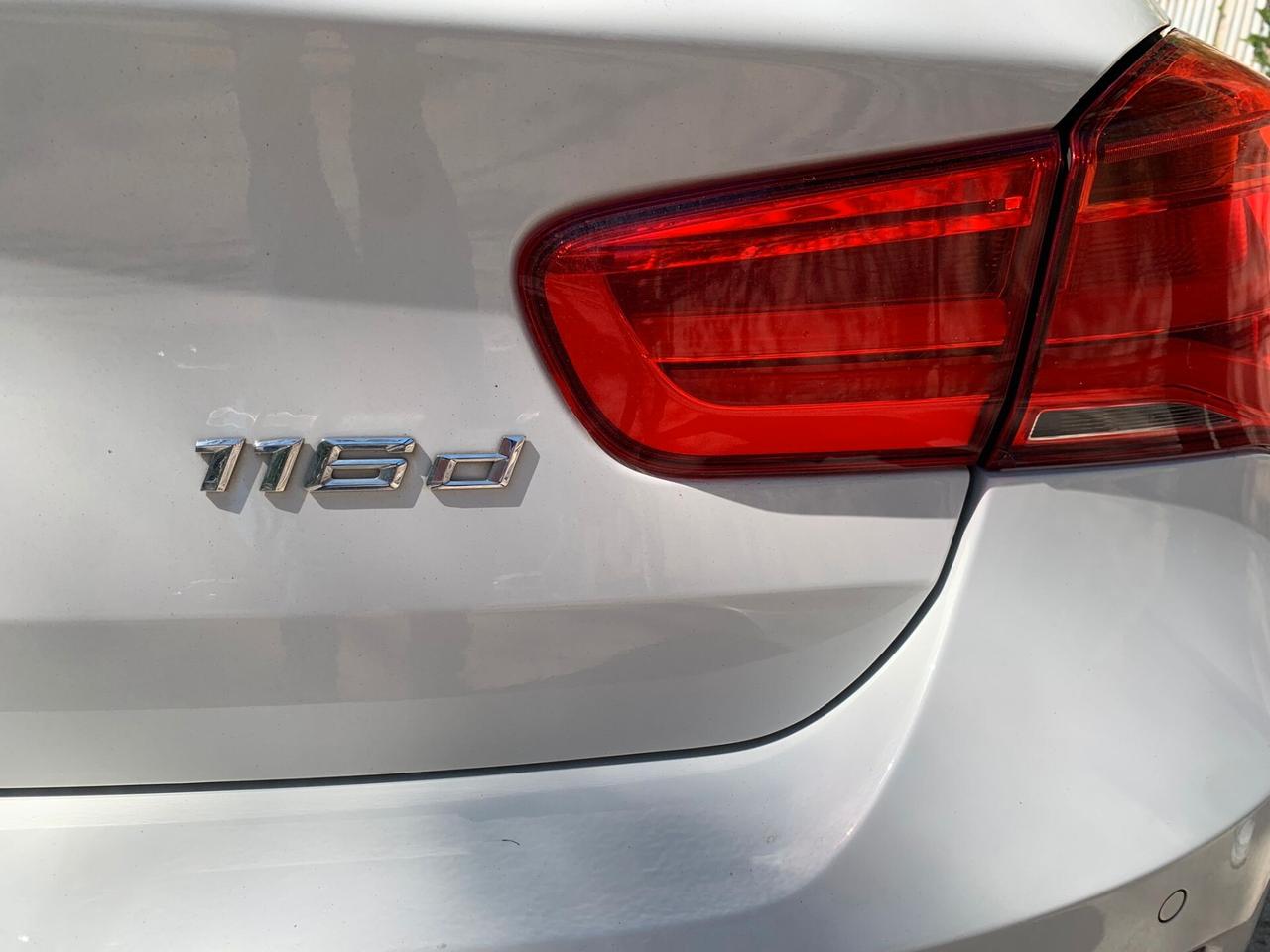 Bmw 116 116d 3p. Advantage