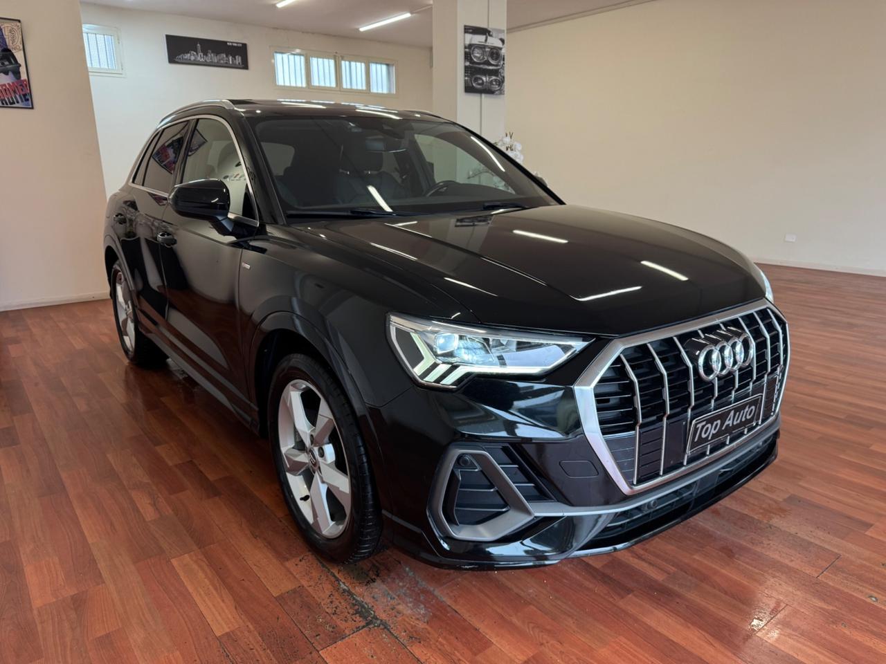 AUDI Q3 35 TDI S TRONIC S LINE EDITION / TETTO
