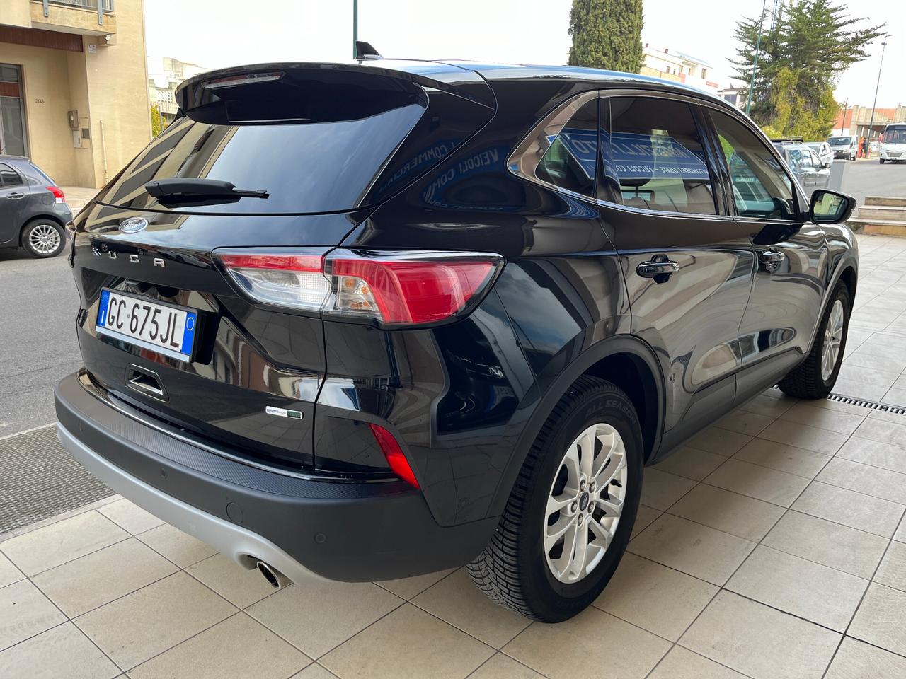 Ford Kuga 2.0 tdci Hybrid 150 CV 2WD Titanium