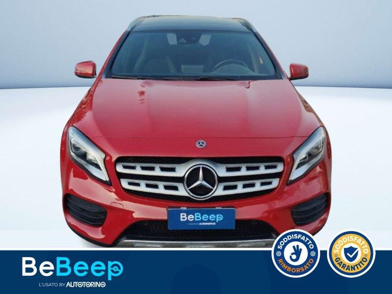 Mercedes-Benz GLA 180 D PREMIUM AUTO