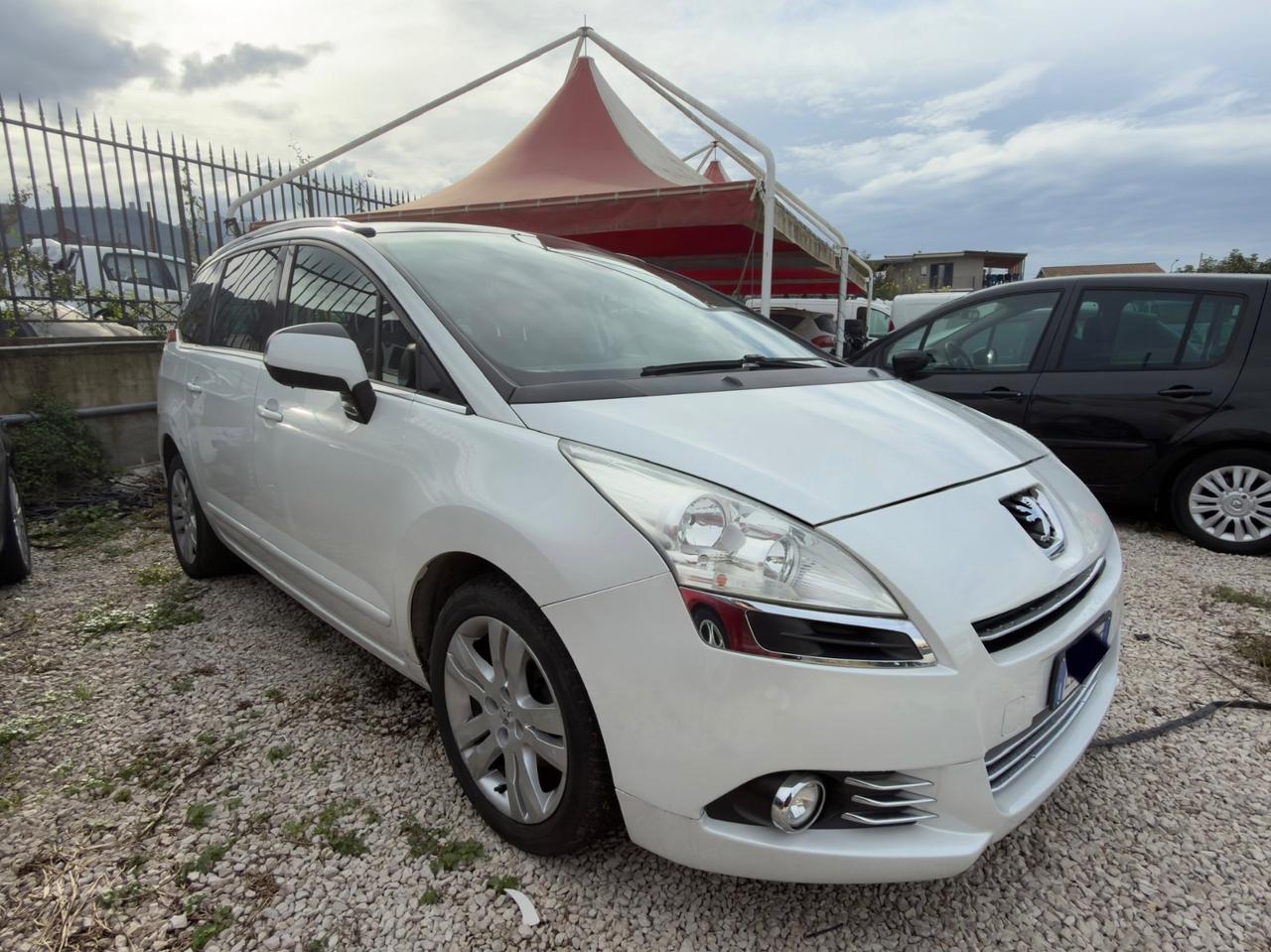 Peugeot 5008 1.6 HDi 112CV Family