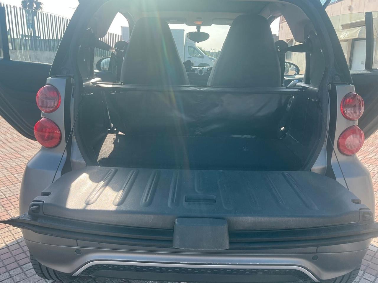 Smart ForTwo 1000 52 kW MHD coupé passion