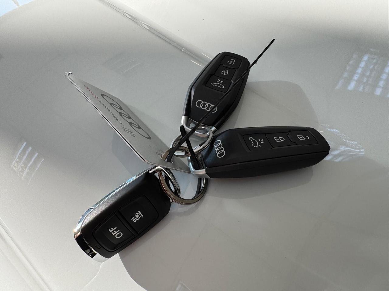 Audi Q5 40 TDI 204 CV quattro S tronic line FULL FULL OPT. MMI PASSENGER SUBITO DISPONIBILE