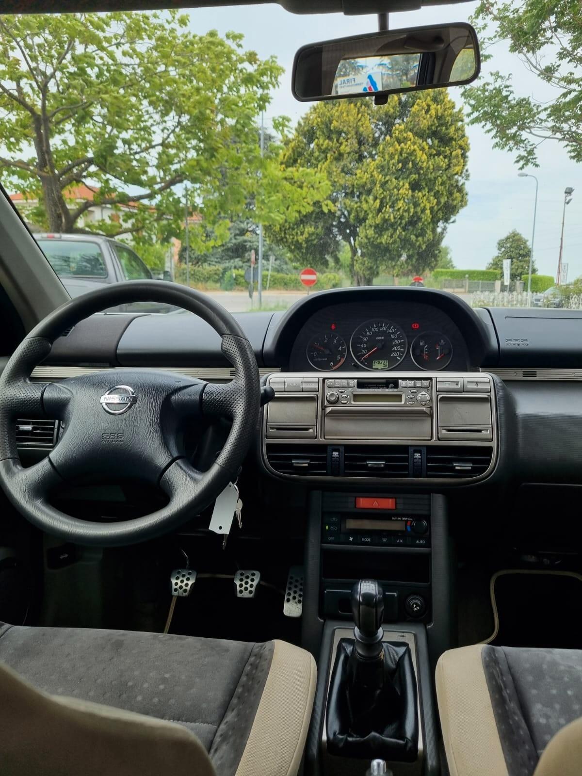 Nissan X-Trail 2.2 TD Di Elegance