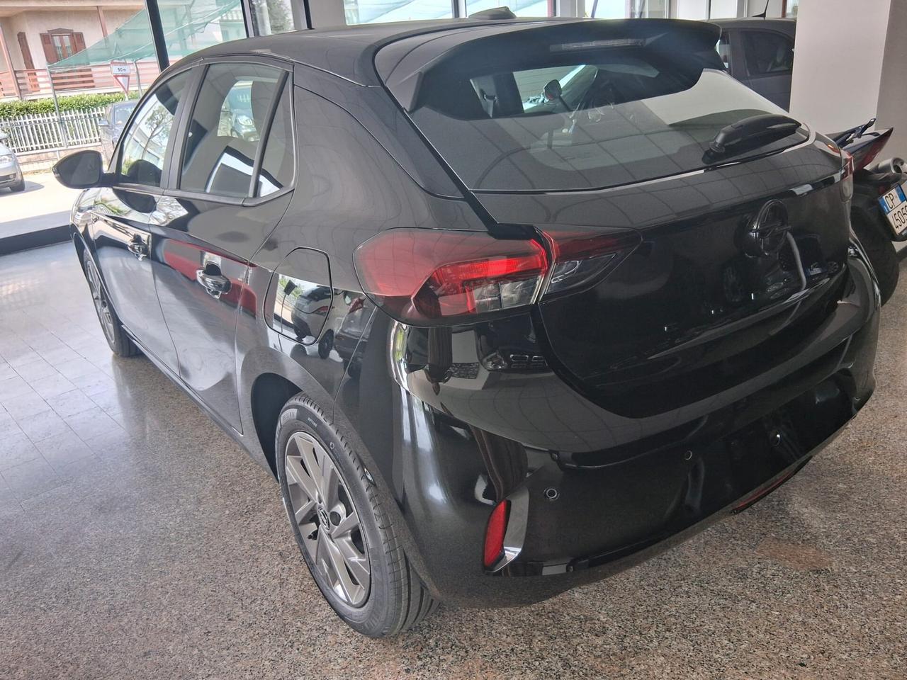 Opel Corsa 1.2 100 CV Edition