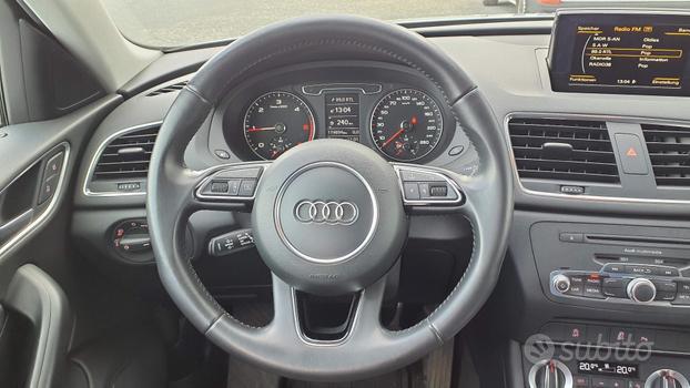 Audi Q3 SportLine Navi Xeno 2.0 TDI 150 cv.