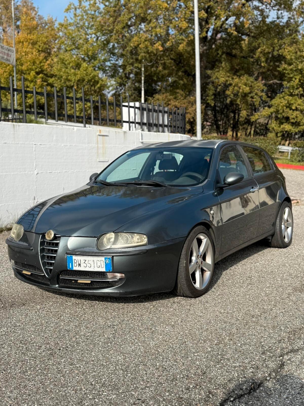 Alfa Romeo 147 1.9 JTD (115 CV) cat 5p. Distinctive