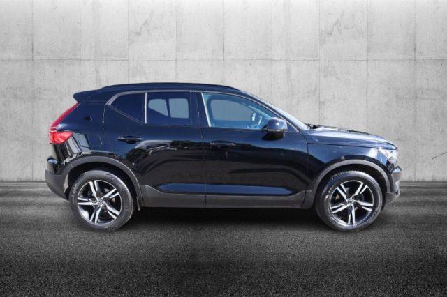 VOLVO XC40 T3 Geartronic R-design