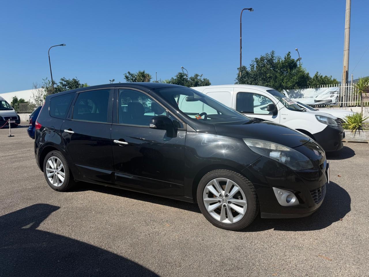 Renault Scenic Scénic X-Mod 1.9 dCi 130CV Dynamique
