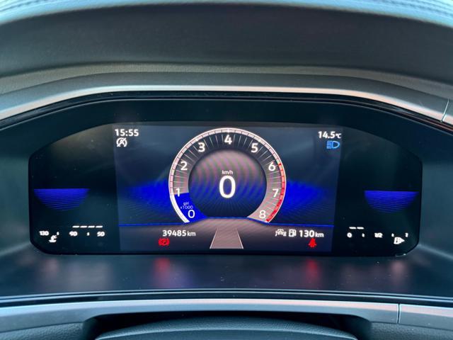 VOLKSWAGEN T-Roc TSI LIFE+NAVI+PARK AUTOMATICO+VIRTUAL+BICOLOR