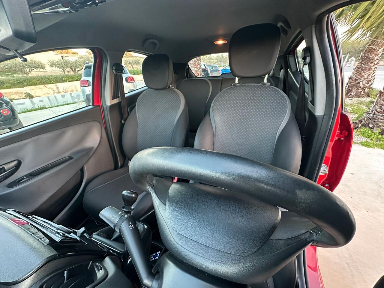 Lancia Ypsilon 1.2 70 CV Silver