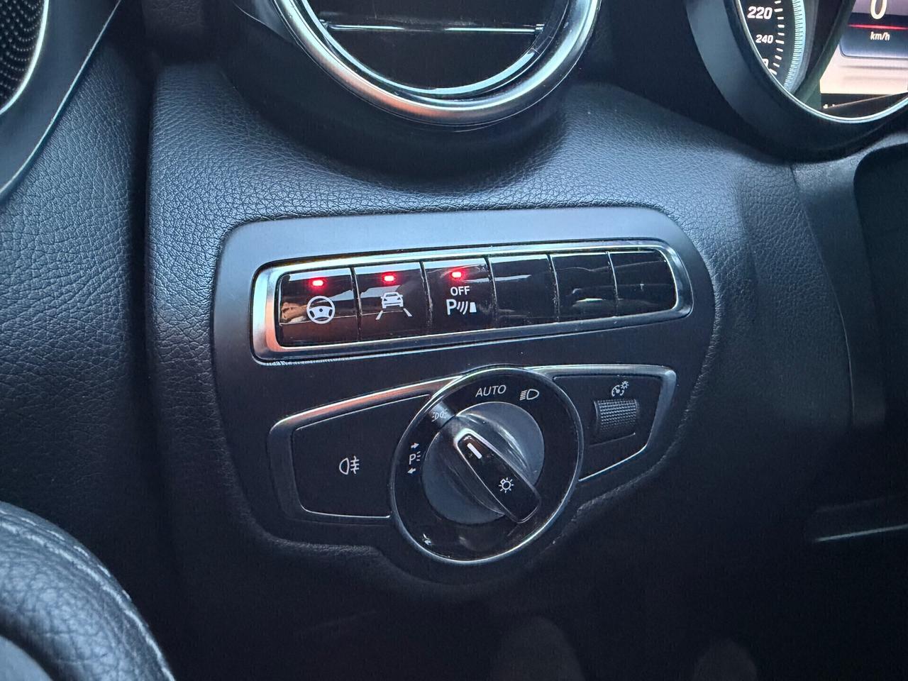 Mercedes-benz C 220 Automatic Premium AMG