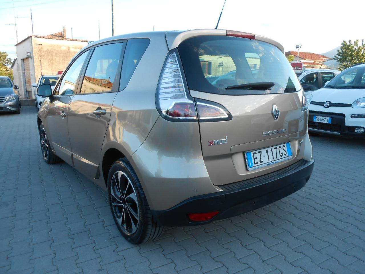 Renault Scenic XMod 1.5 dCi 110CV Limited