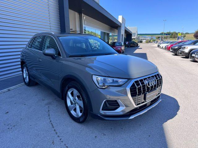 AUDI Q3 35 TDI quattro s-tronic 4x4 Advanced 4wd AWD