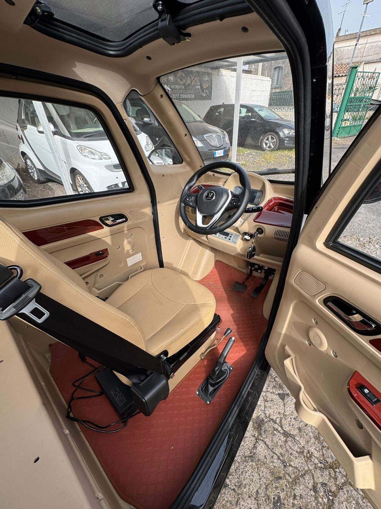 AUTO ELETTRICA GUIDA LIBERA MOB30A