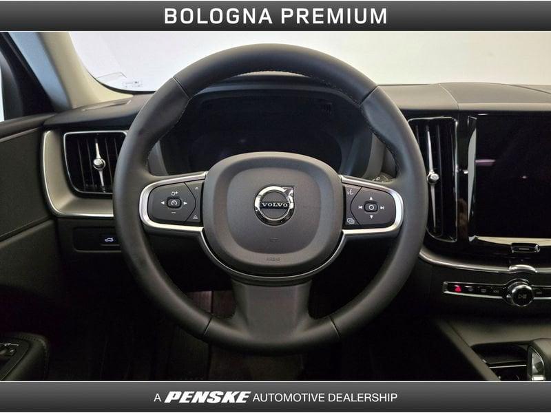 Volvo XC60 T6 Plug-in hybrid AWD automatico Core