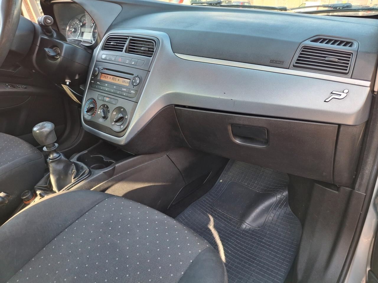 Fiat Grande Punto 1.4-5 porte Active Natural Power-METANO/BENZINA-