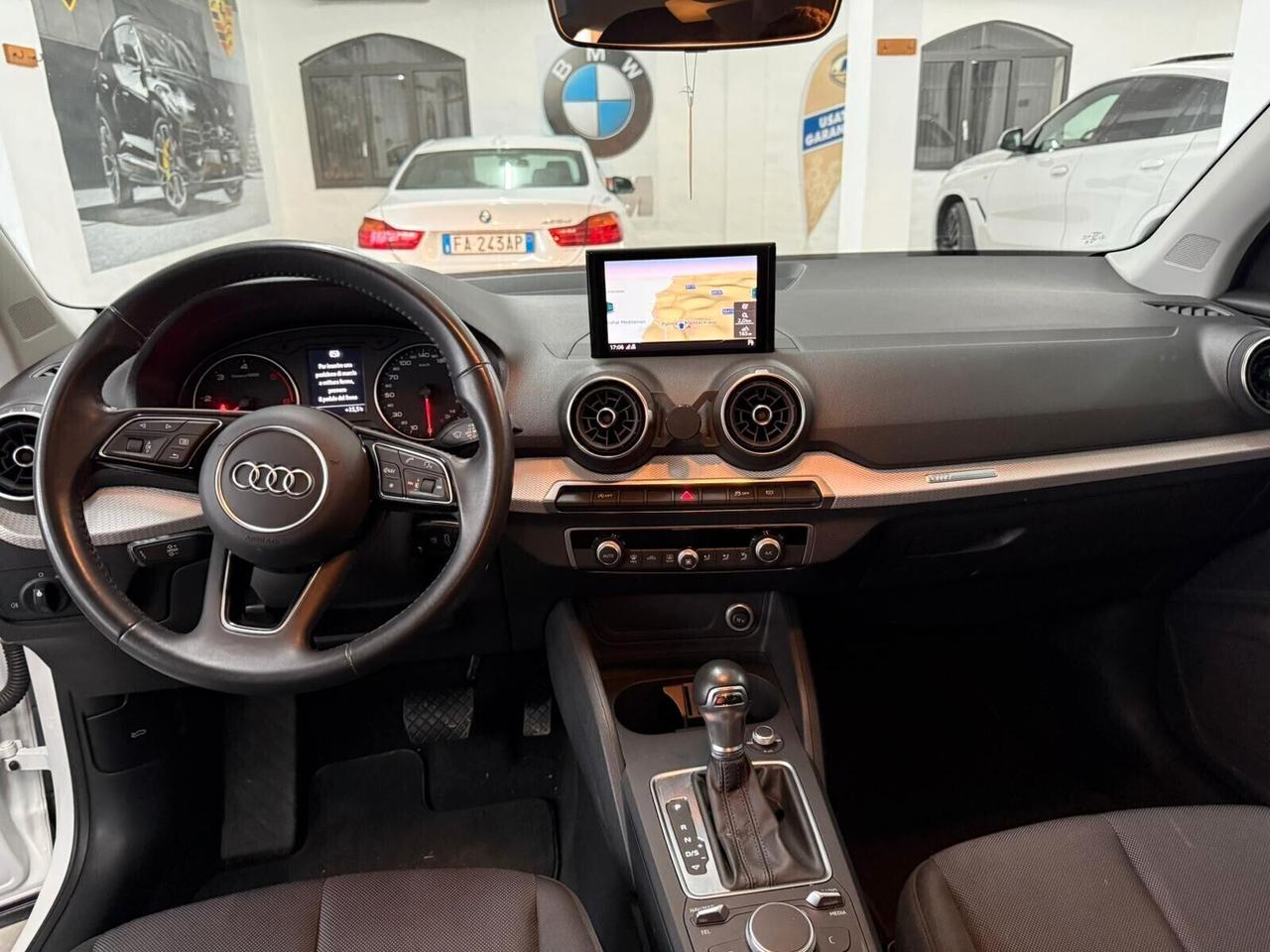 Audi Q2 30 TDI Business