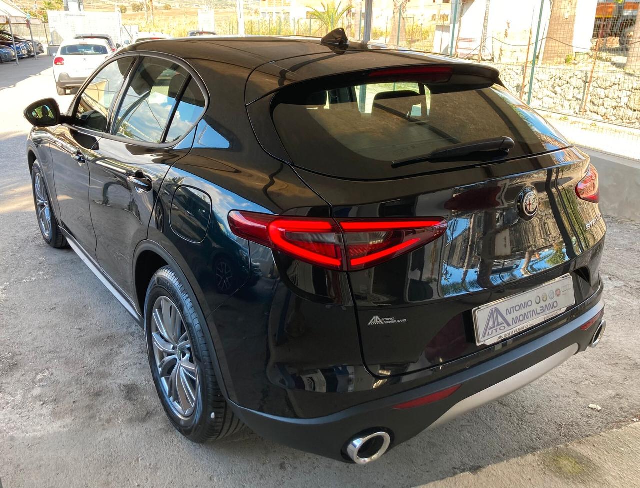 Alfa Romeo Stelvio 2.2 Turbodiesel 160 CV AT8 RWD Rosso Edizione