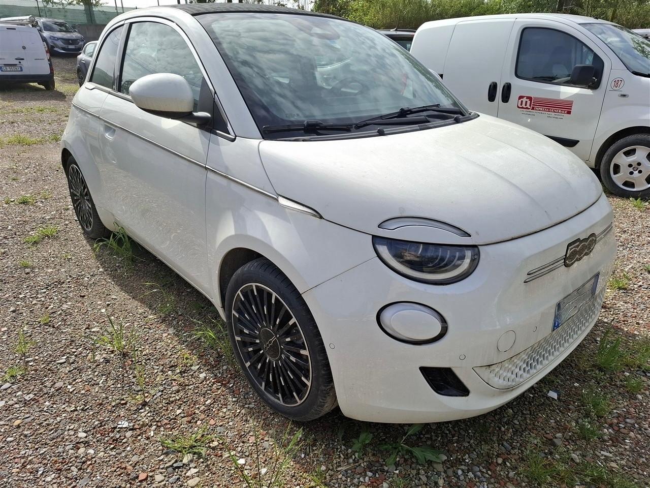 Fiat 500 500e Cabrio 42 kWh La Prima