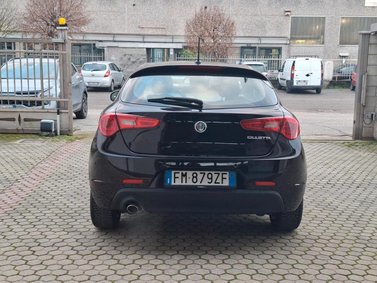 Alfa Romeo Giulietta 1.6 JTDm TCT Super *EURO 6B*