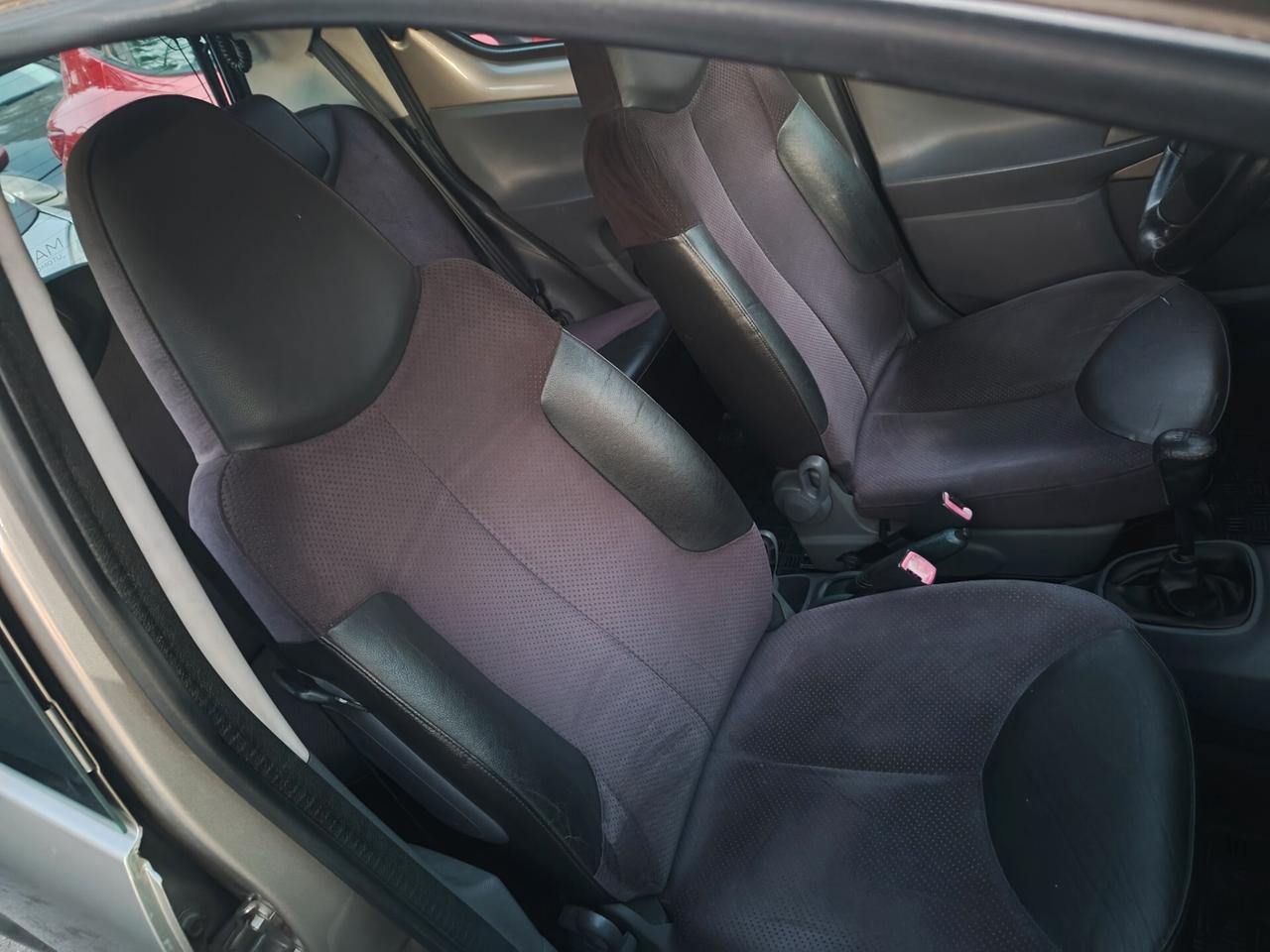 Toyota Aygo 1.0 12V VVT-i 5 porte Griffe