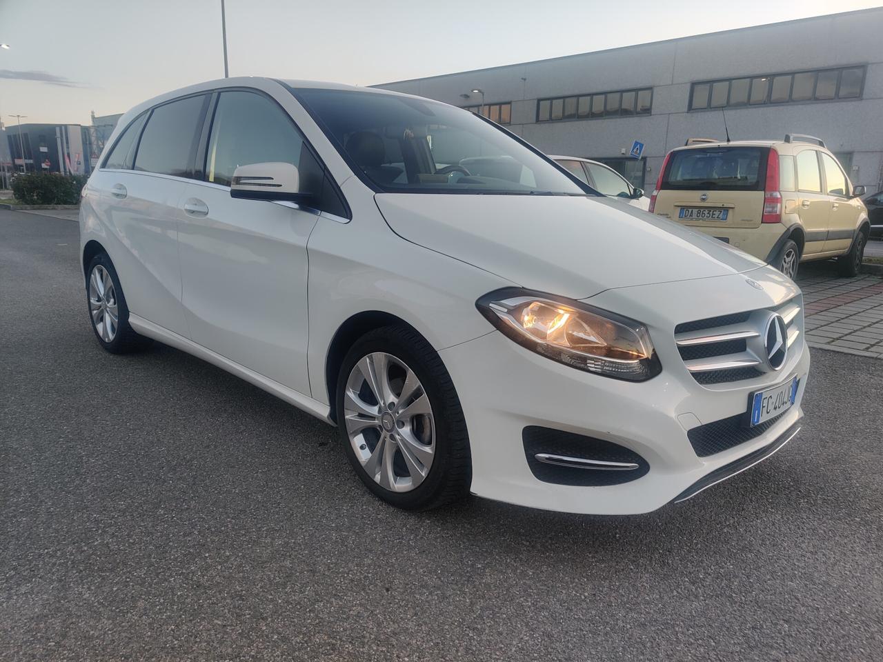 Mercedes-benz B 180 B 180 d Sport