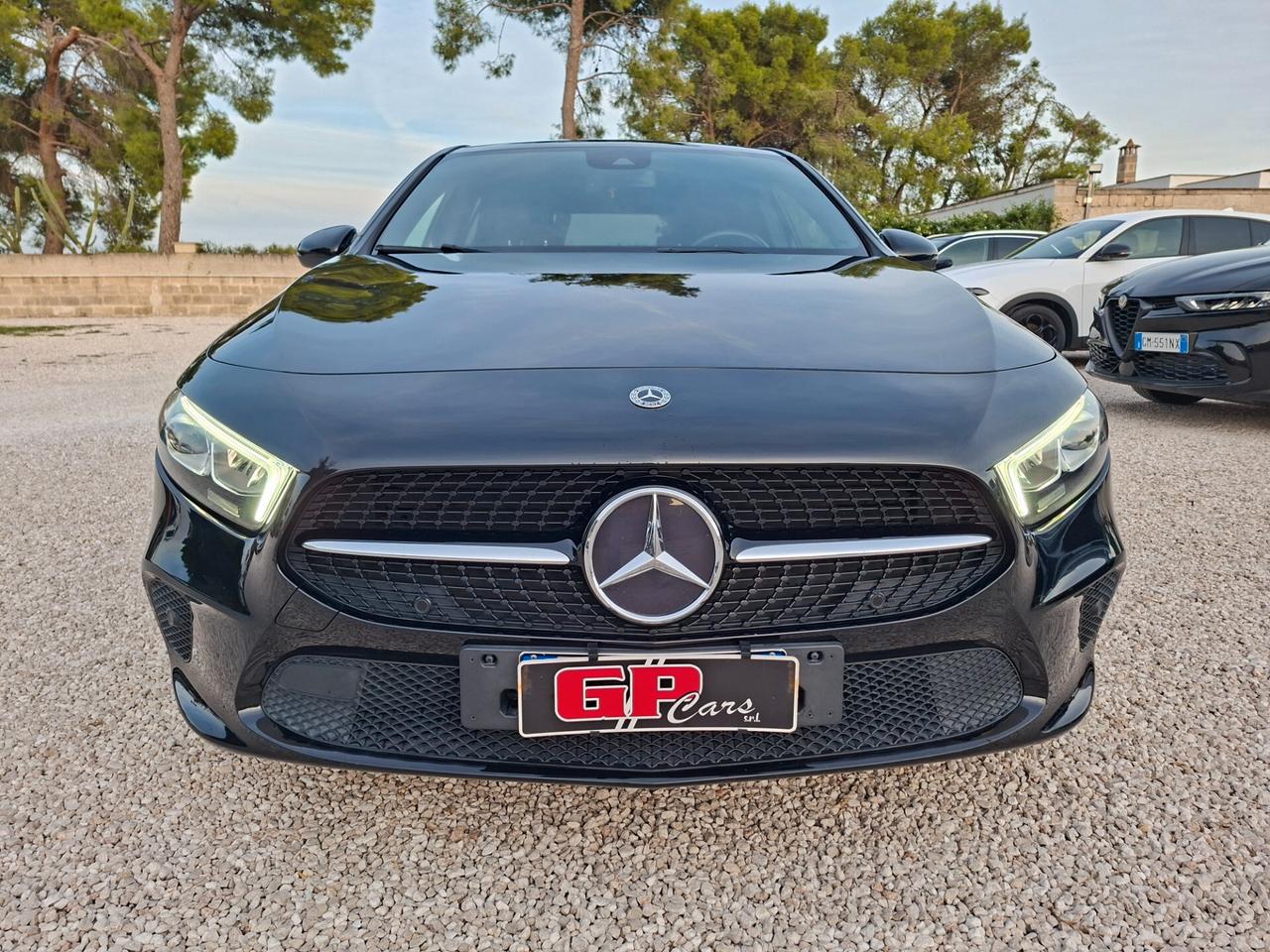 Mercedes A 180 d 2.0 116cv *LED-CRUISE-RADAR*