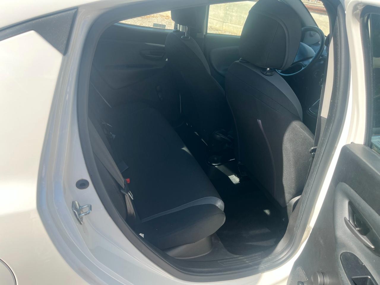 Lancia Ypsilon 1.2 69 CV 5 porte KM CERTIFICATI 2017