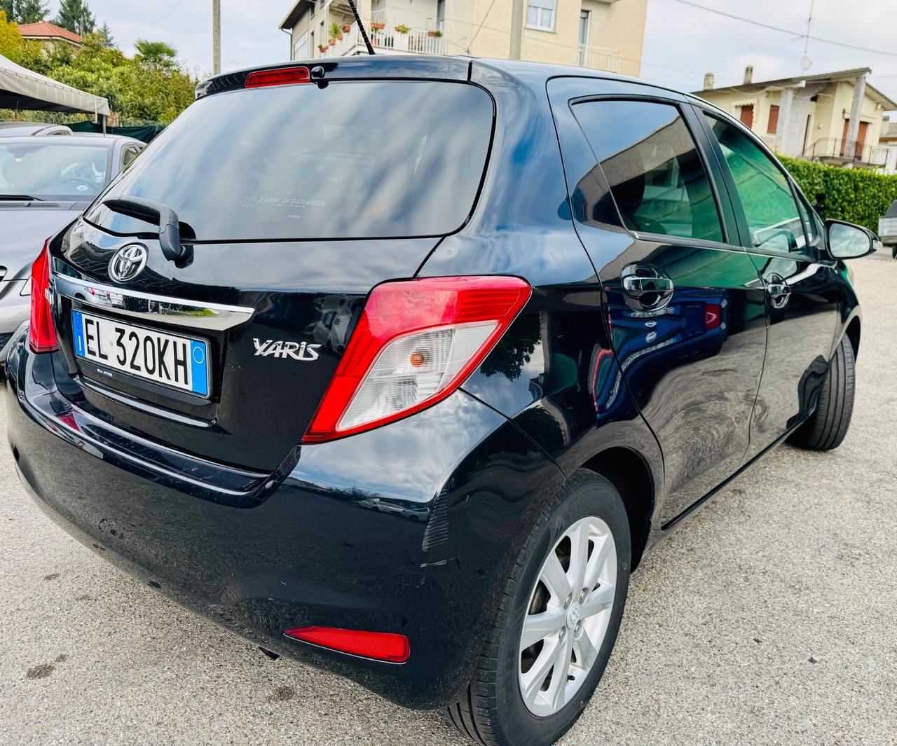 Toyota Yaris 1.0 5 porte Lounge OK NEOPATENTATI