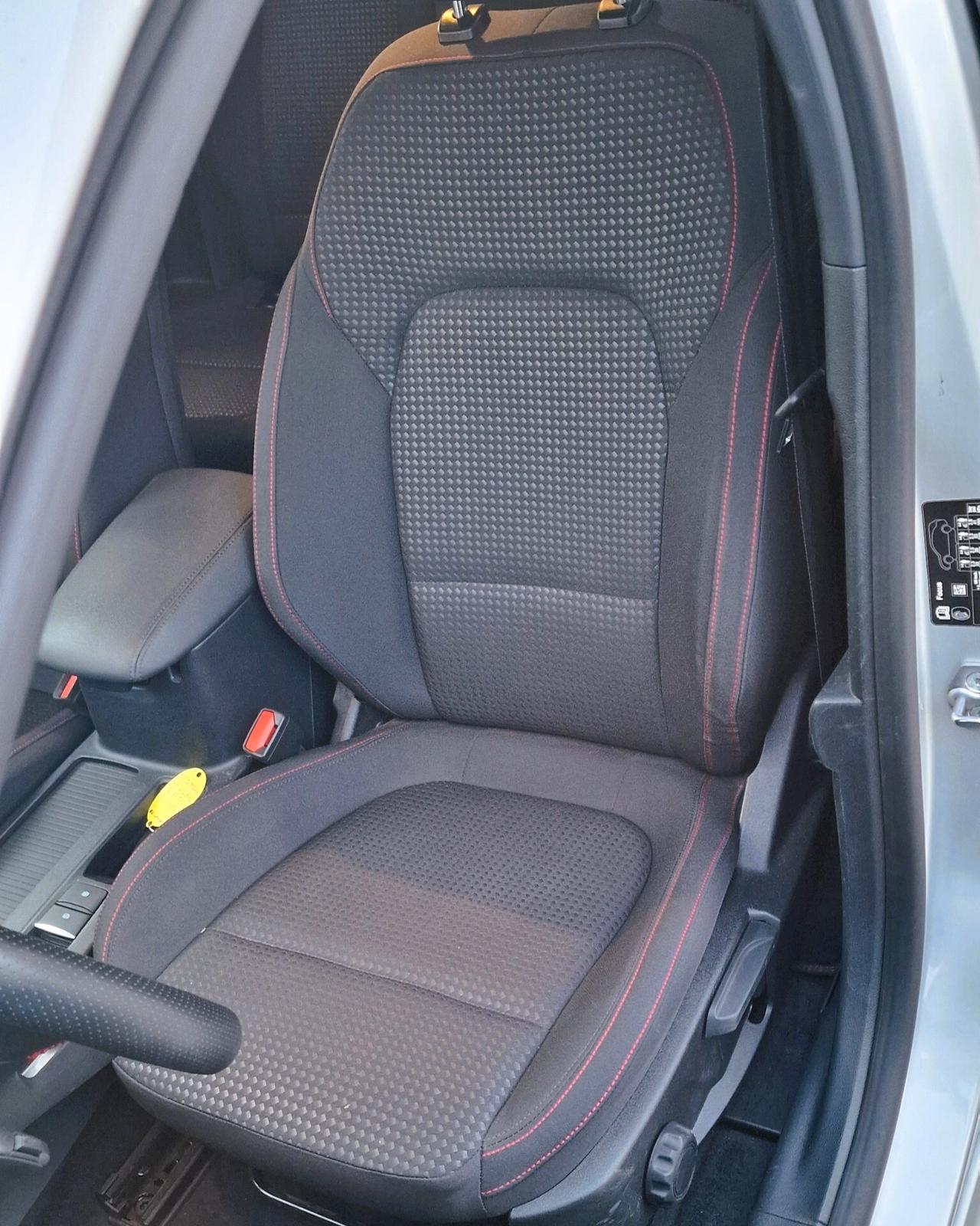 Ford Focus 1.0 EcoBoost Hybrid 155 CV 5p. ST-Line X