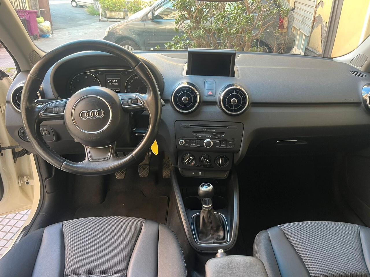 Audi A1 SPB 1.6 TDI Ambition 90c v