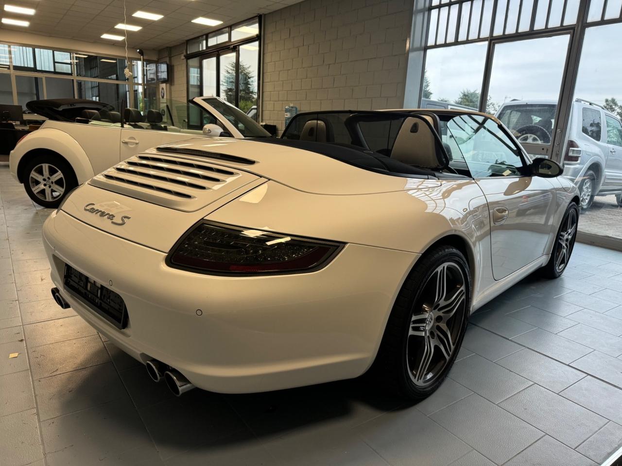 Porsche 911 Carrera S Cabriolet