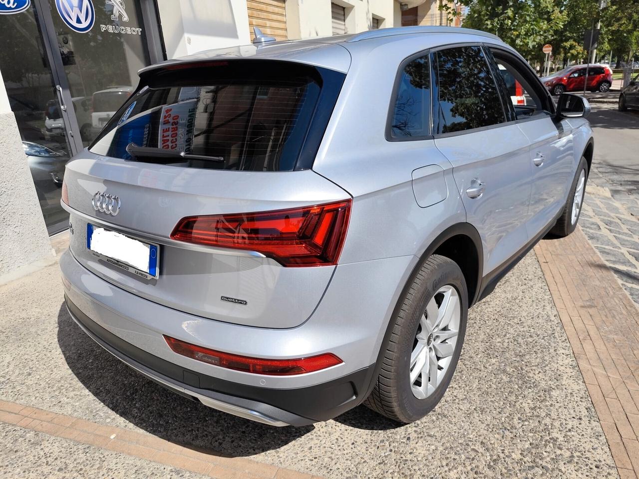 Audi Q5 2.0 Quattro S tronic Business 204CV - 2021