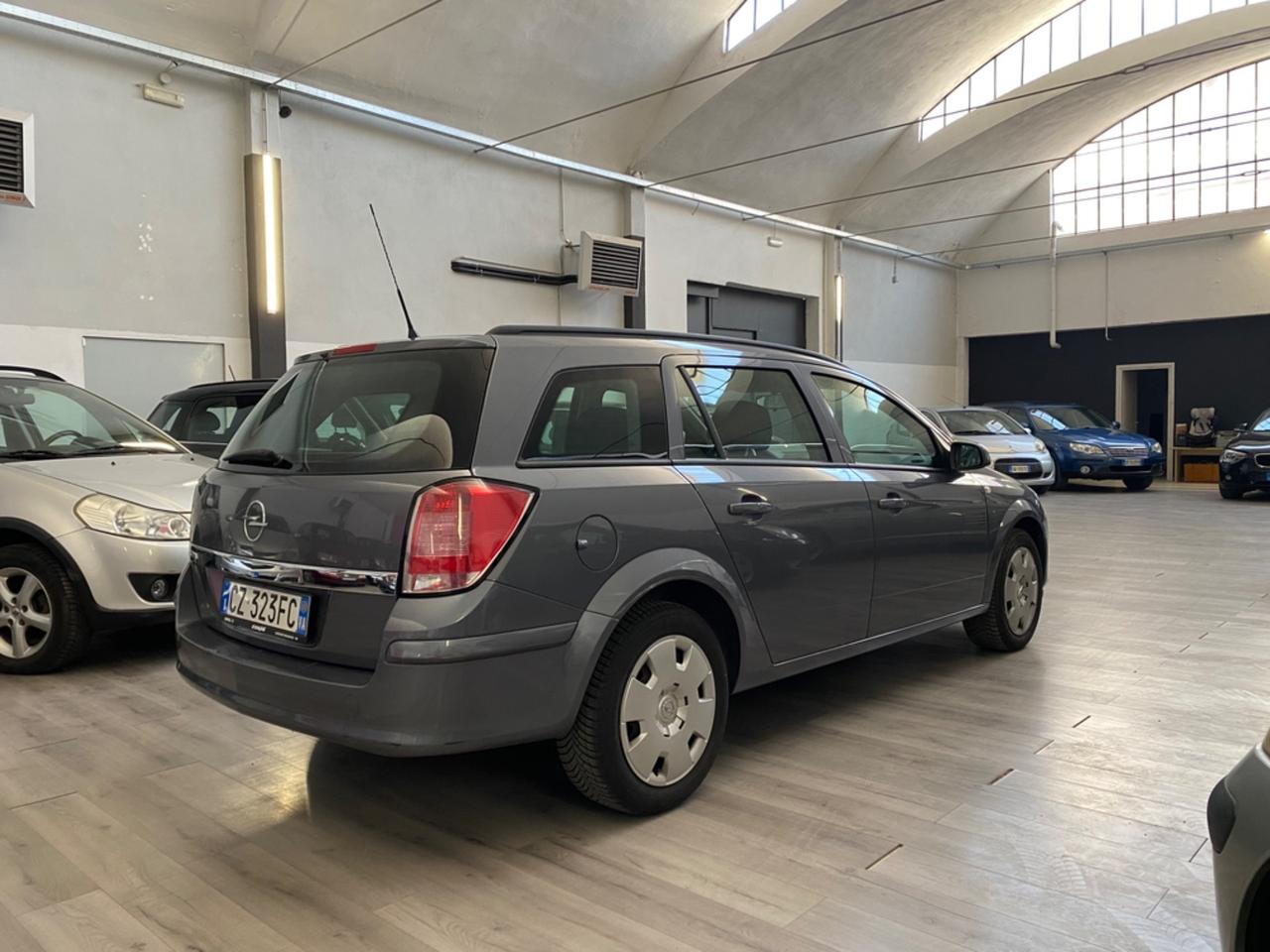 Opel Astra 1.4 16V Twinport Station Wagon Enjoy