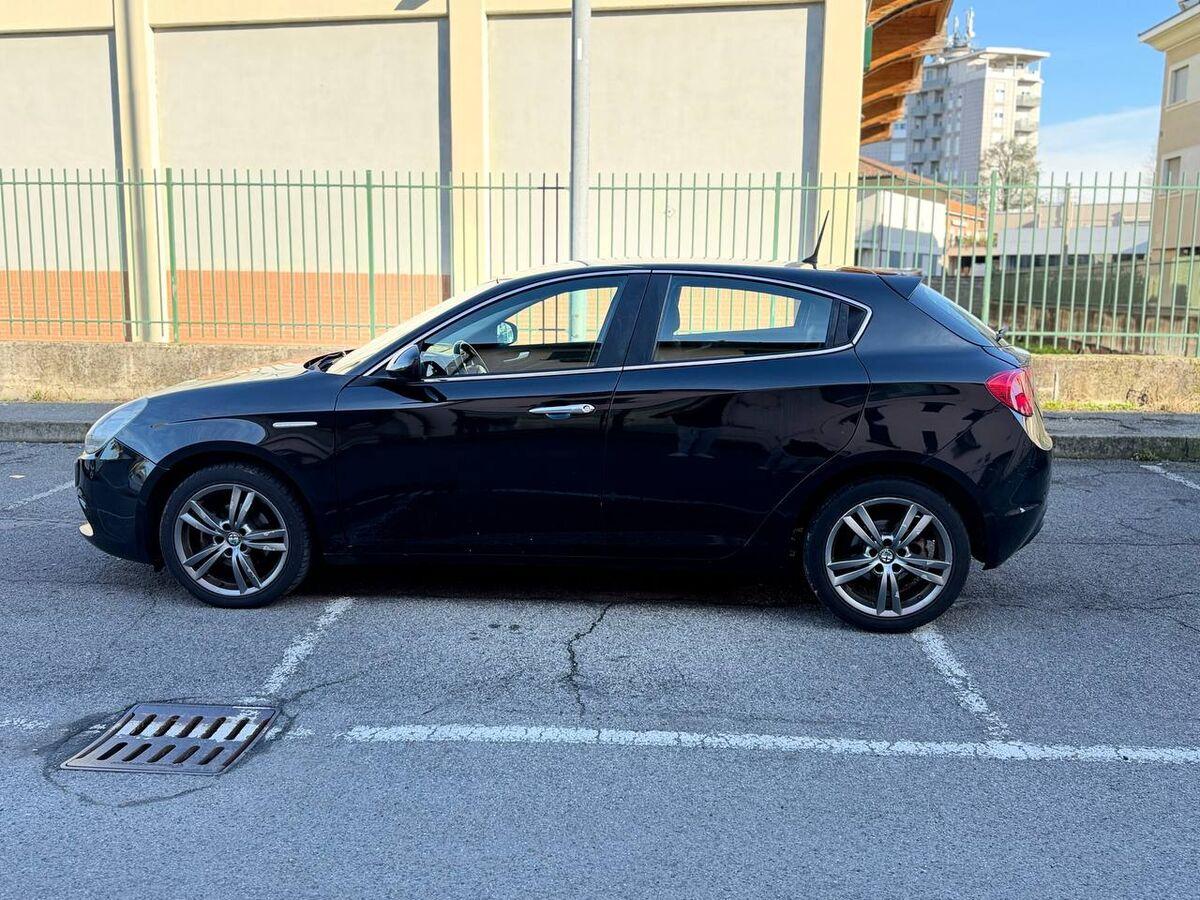 Alfa Romeo Giulietta 1.6 jtdm Distinctive E5+