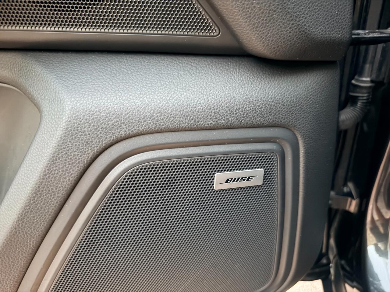 Porsche Macan 2.0 265- PASM-TETTO-MY 22-IPER FULL