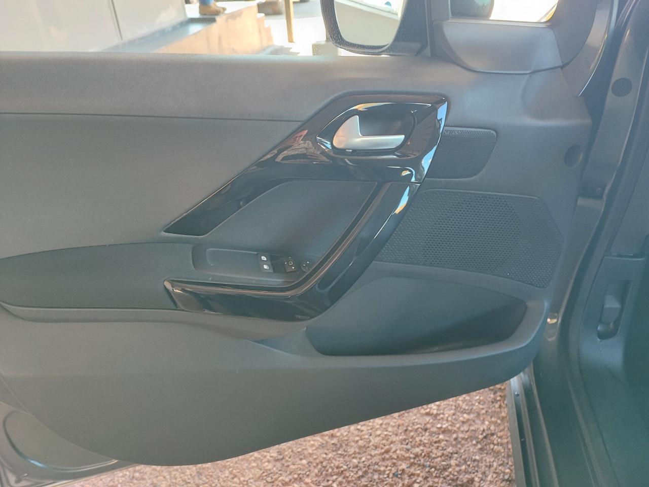 Peugeot 208 PureTech 82 5 porte Allure
