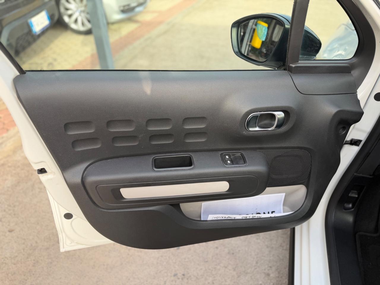 Citroen C3 PureTech 82 Shine Km Certificati
